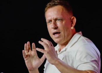 Peter Thiel joins tech billionaires backing new lender Erebor to rival Silicon Valley Bank