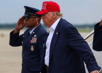 Donald Trump threatens to increase tariffs on Japan