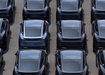 Tesla shares sink after Elon Musk says he will launch new US political party