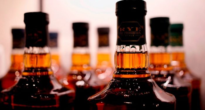 EU eyes retaliatory tariffs against US aircraft, cars and bourbon