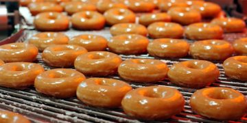 Stocks making the biggest moves midday: PSKY, DNUT, KSS, NVDA