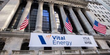 Stocks making the biggest moves midday: VTLE, SEDG, RH