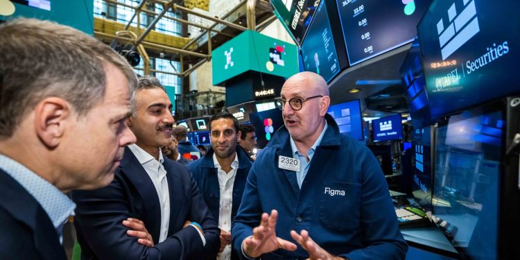 Stocks making the biggest moves midday: FIG, JOBY, COMM, W