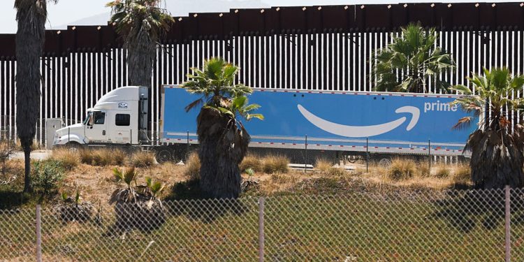 Stocks making the biggest moves premarket: AMZN, COIN, RDDT, AAPL