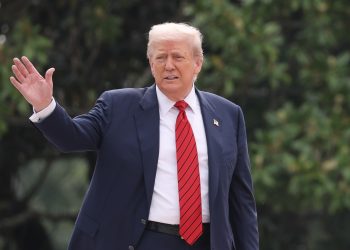 Trump order will allow alternative assets like cryptocurrencies, private equity in 401(k)s