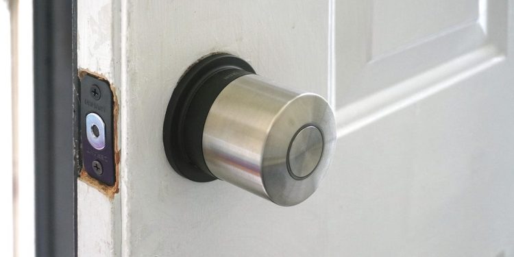 How to upgrade your deadbolt with a smart lock – and the one I recommend most