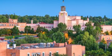 10 Cheap, Beautiful Places To Retire