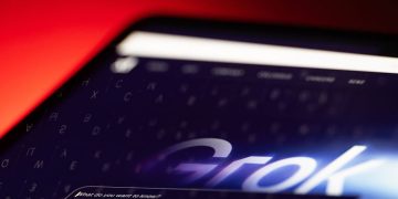 The White House Apparently Ordered Federal Workers to Roll Out Grok ‘ASAP’