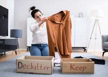 How To Quickly Declutter Your Home and Make $500 This Weekend