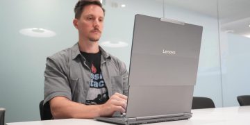 I tried Lenovo’s new rollable ThinkBook and can’t go back to regular-sized screens