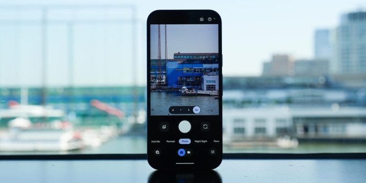 This Pixel 10 Pro camera feature sets a high bar for the iPhone 17 Pro to beat