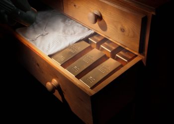 How to invest in gold amid the precious metal’s record run