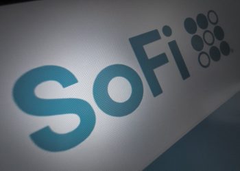 SoFi Bets Big On AI With First ETF Launch In Two Years – Tidal Trust I SoFi Agentic AI ETF (ARCA:AGIQ), Deere (NYSE:DE)