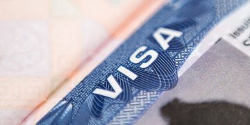 $3,800 Flights and Aborted Takeoffs: How Trump’s H-1B Announcement Panicked Tech Workers