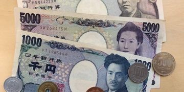 USD/JPY breakout or yet another fakeout?