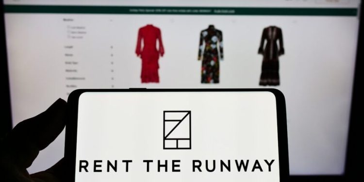 Rent The Runway Stock Crashes After Q2 Report: Details – Rent the Runway (NASDAQ:RENT)