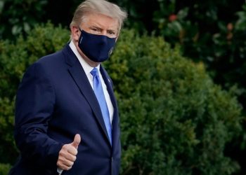 Trump says drug companies need to show data on effectiveness of covid vaccine