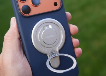 I unlocked my iPhone 17 Pro Max camera’s hidden potential with this handheld accessory