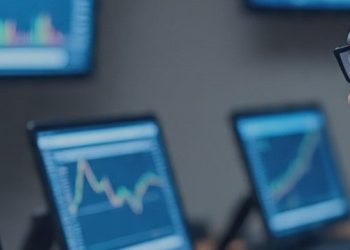 AI as a Trading Co-Pilot: Integrating Smart Money Concepts into an Interactive Dashboard – Trading Systems – 30 September 2025