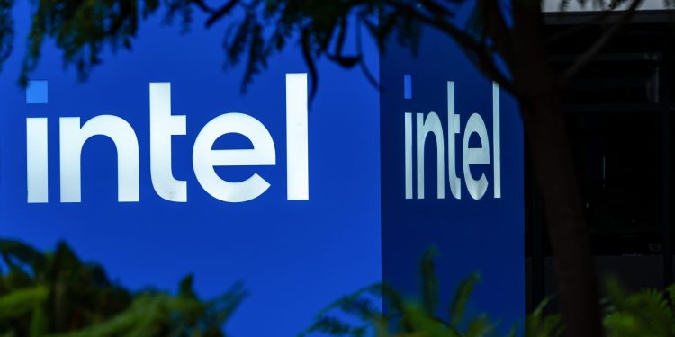 Intel, Ford, Deckers, P&G, Comfort Systems & more