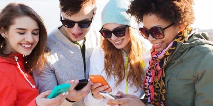 Jim Cramer Comments On Salesforce (CRM) & Agentics AI