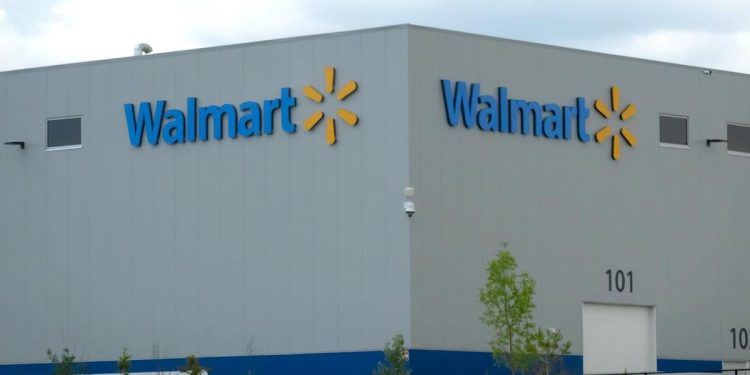 Walmart to build $300M North Carolina fulfillment center