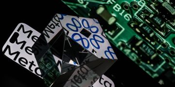 Meta Tells Its Metaverse Workers to Use AI to ‘Go 5X Faster’