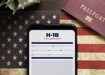 US To End 540-Day Automatic Immigrant Work Permit Extension: Who’s Affected? – Alphabet (NASDAQ:GOOG), Apple (NASDAQ:AAPL)