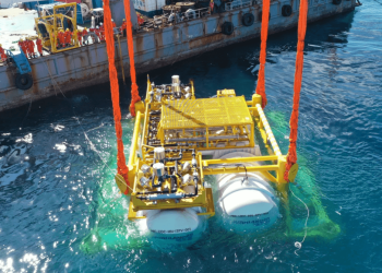 China Dives in on the World’s First Wind-Powered Undersea Data Center