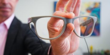 I tried smart glasses with xMEMS speakers and active cooling – and they’re full of promise