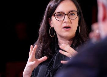 Bari Weiss steps onto the CBS News glass cliff of doom