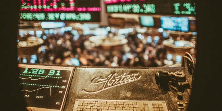 investingLive Americas FX news wrap 30 Oct: ECB keeps rates unchanged. Stocks tumble.