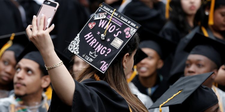 College graduates are struggling to find jobs. AI is partly to blame