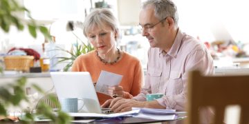 401(k) catch-up contribution limits 2026: IRS update