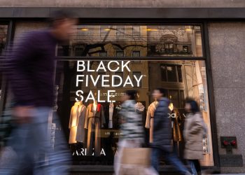 Shoppers curtail Black Friday spending plans