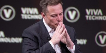 Elon Musk Says This Is When Tesla Will Have Its Nvidia Moment: ‘Major Valuation Change…’ – Tesla (NASDAQ:TSLA)