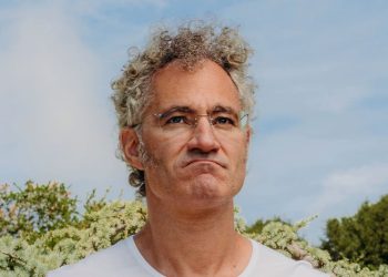 Alex Karp Goes to War