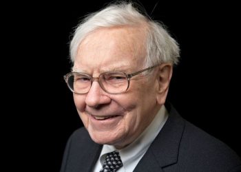Warren Buffett will release a letter to shareholders on November 10