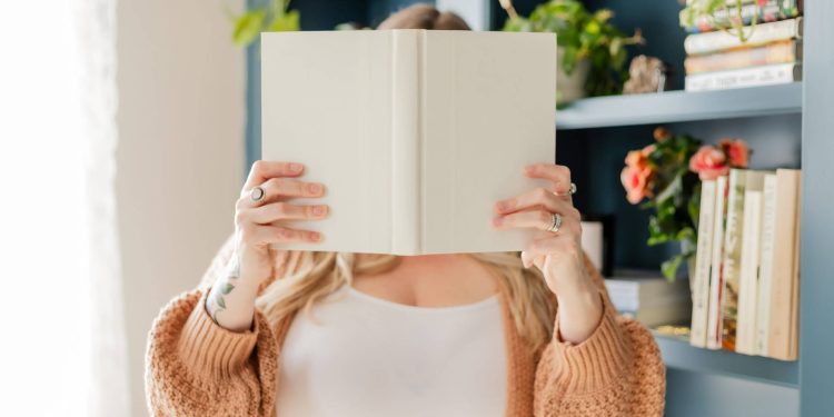 Why I Think Side Hustles Can Be Bad (And Why I Still Do Them)