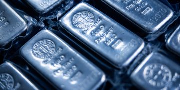 Silver tops $80 for first time, then stages dramatic reversal overnight