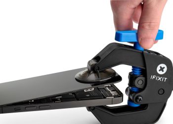 iFixit Put a Chatbot Repair Expert in an App