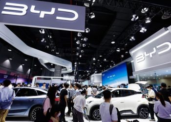 Weekend Round-Up: Ford’s Support For CAFE Rollback, BYD’s Milestone, GM CEO’s Credit For Musk And More