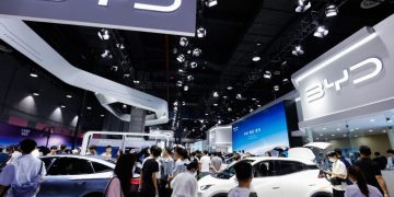 Weekend Round-Up: Ford’s Support For CAFE Rollback, BYD’s Milestone, GM CEO’s Credit For Musk And More