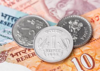 India’s inflation rate increases to 0.71% in November, but the Rupee continues to bleed