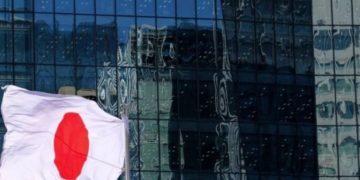 Japan chief Cabinet secretary says taking appropriate steps on disorderly FX moves