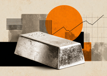 Falls after all-time high, retracement ahead