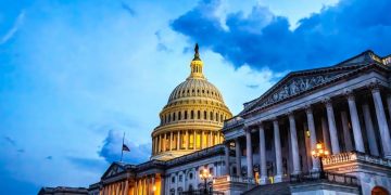 Congressman Discloses 50+ Stock Trades: Here’s Why Purchasing Palantir Stock Is Catching Attention – Palantir Technologies (NASDAQ:PLTR)