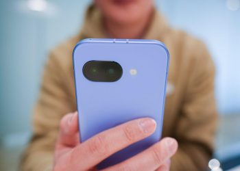 Google just gave Android users several compelling reasons to stay (including this scam tool)