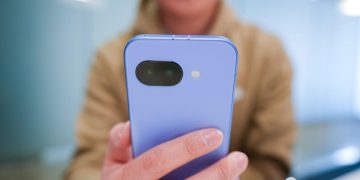 Google just gave Android users several compelling reasons to stay (including this scam tool)