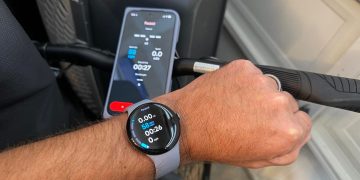 Own a Google Pixel Watch? 7 hidden features that are incredibly useful (and where to find them)